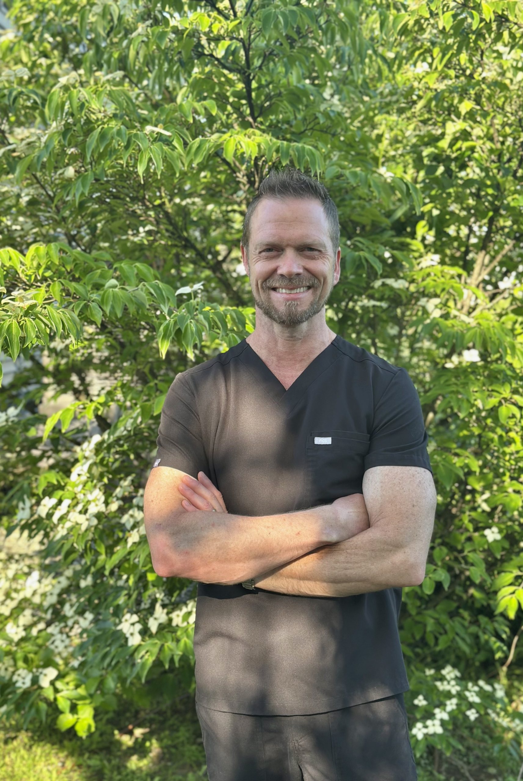 Dr-Erik-2025
